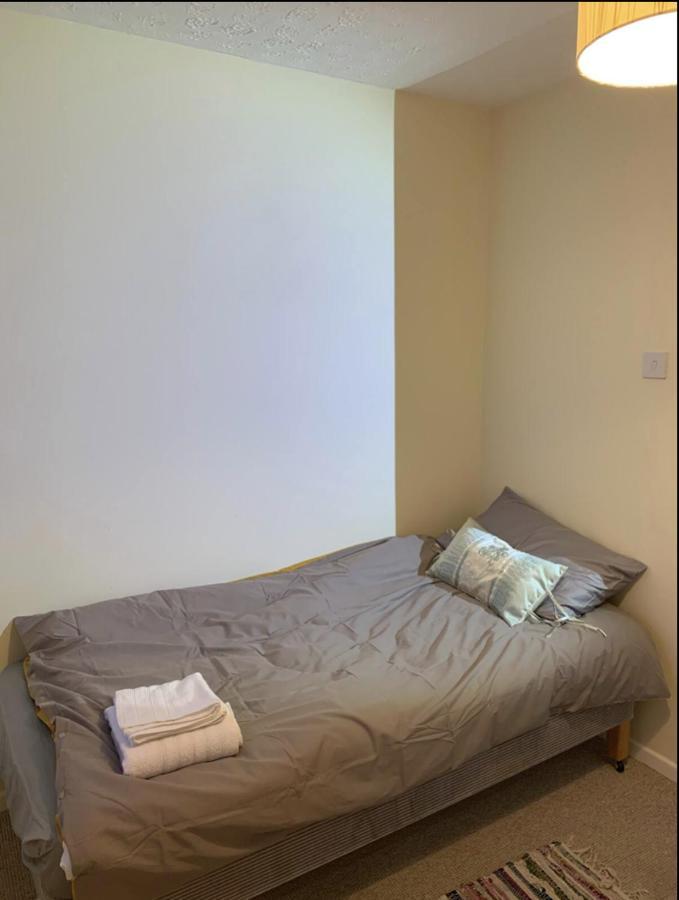 Nice Double And Single Rooms In The Quiet Area With Excellent Shared Facilities Plymouth Bagian luar foto